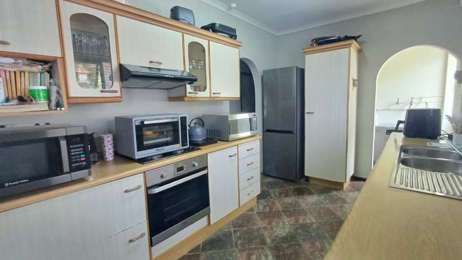 3 Bedroom Property for Sale in Strelitzia Park Eastern Cape